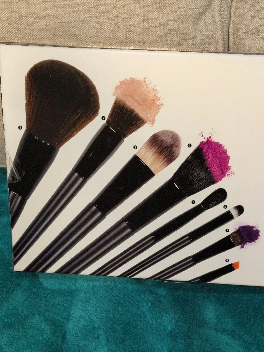 Macy's Get The Pulse Makeup Brush Set